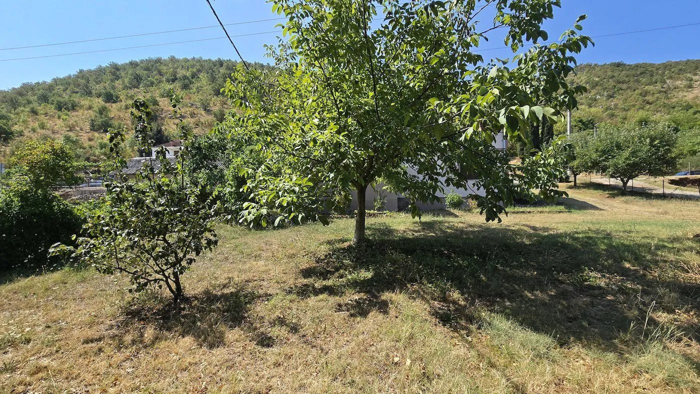Prodaja, kuća, 236m², Velje Brdo, Podgorica