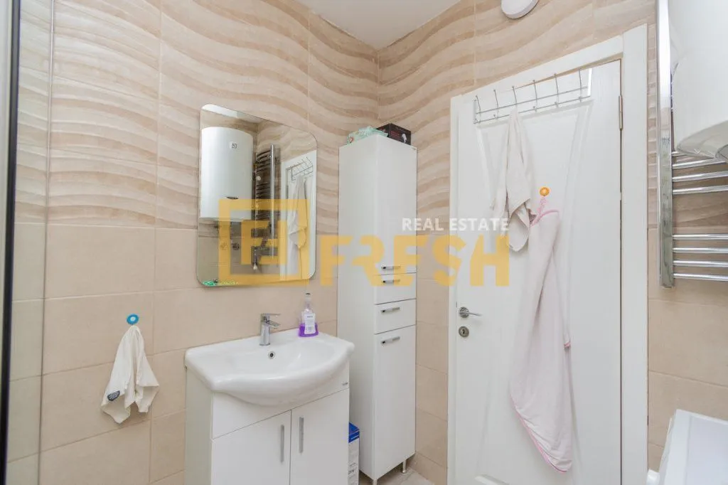 Rent, house, 110m², Kokoti, Podgorica