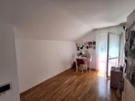 Izdavanje, kuća, 120m², Tološi, Podgorica - image 9