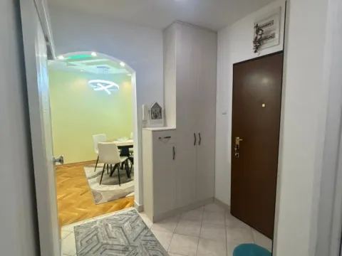 Rent, one bedroom apartment, 46m², Stari Aerodrom, Podgorica - image 10