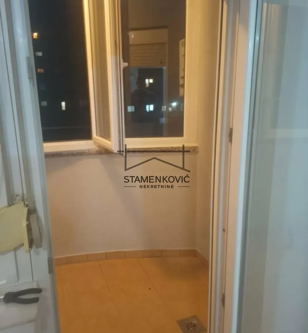 Prodaja, dvosoban stan, 46m², Nova Detelinara, Novi Sad Sve Podlokacije