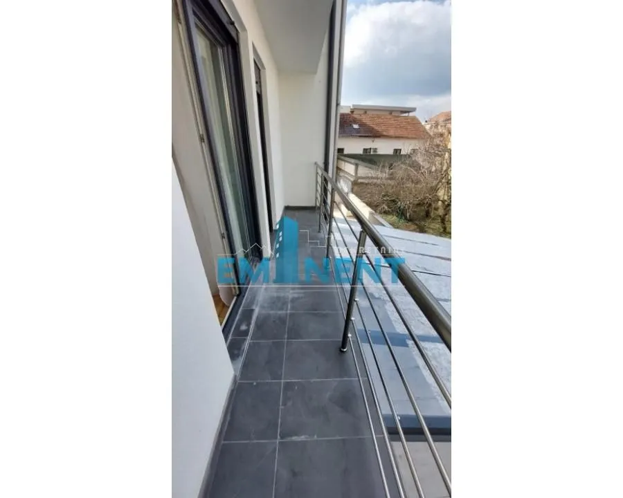 Izdavanje, dvosoban stan, 36m², Lekino Brdo, Voždovac Sve Podlokacije