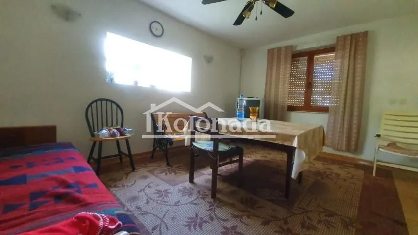 Sale, house, 214m², Sopot, Beograd