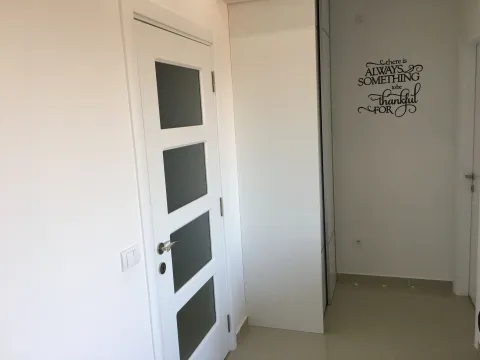 Rent, one bedroom apartment, 56m², Šušanj, Bar - image 4