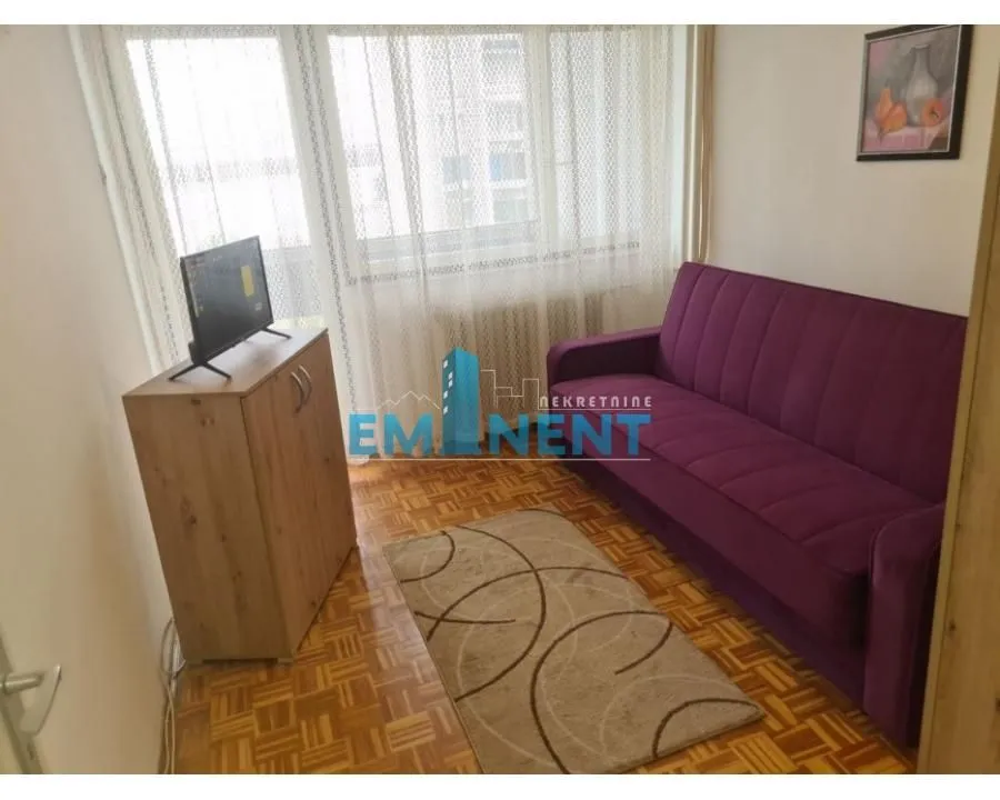 Rent, three bedroom apartment, 84m², Zemun Centar, Zemun Sve Podlokacije
