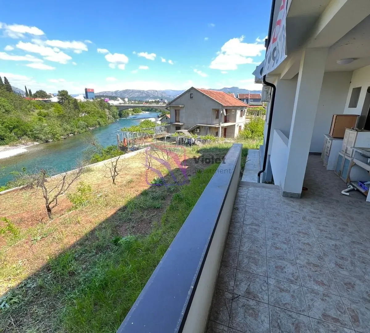 Prodaja, kuća, 343m², Zabjelo, Podgorica