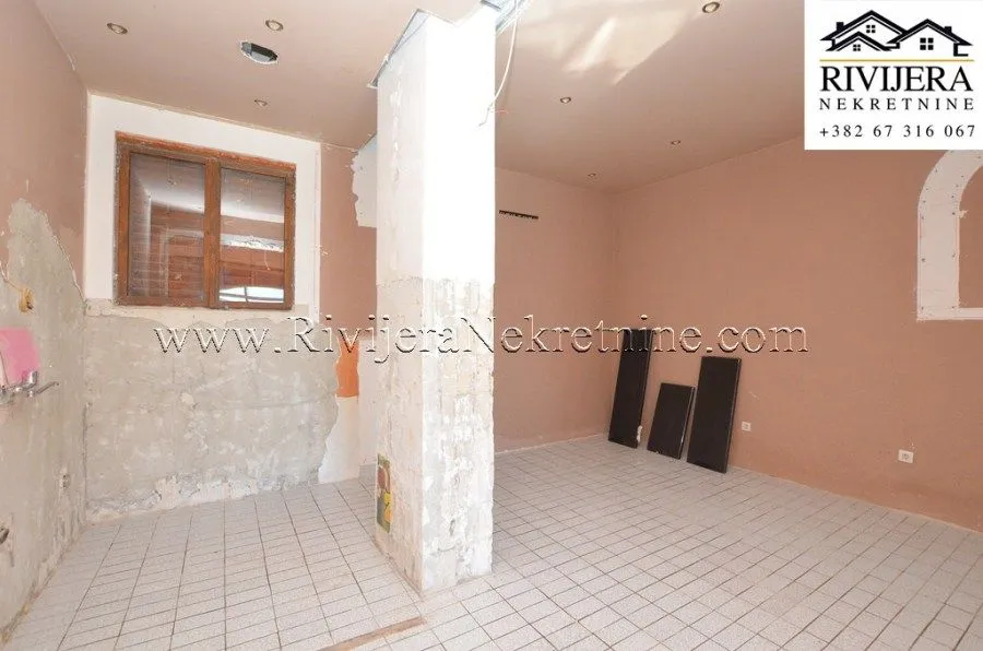 Sale, office space, 58m², Baošići, Herceg Novi