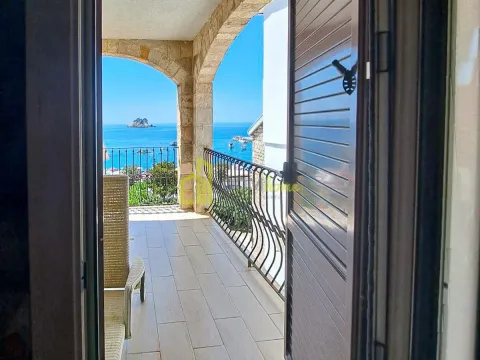 Prodaja, trosoban stan, 176m², Petrovac, Budva - image 4