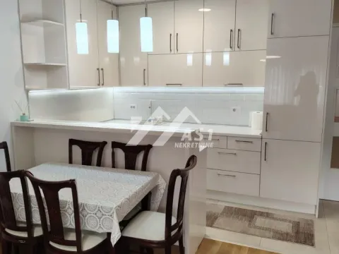 Izdavanje, trosoban stan, 65m², Novi Majur, Petrovaradin - image 5