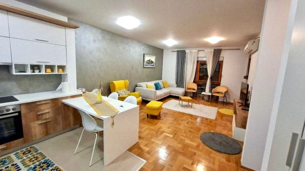 Izdavanje, jednosoban stan, 48m², Tološi, Podgorica