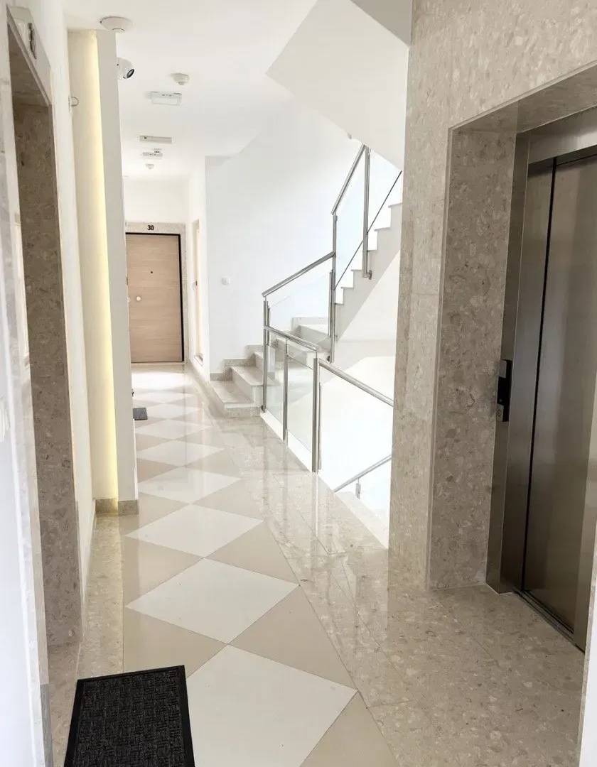 Prodaja, stan, 52m², Kotor, Crna Gora