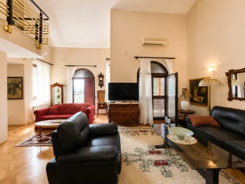 Rent, house, 280m², Gorica C, Podgorica - image 8