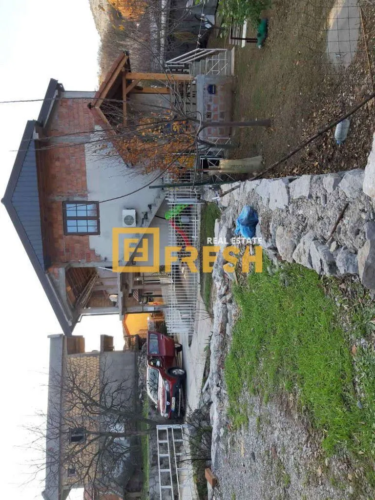 Sale, house, 160m², Vranići, Podgorica
