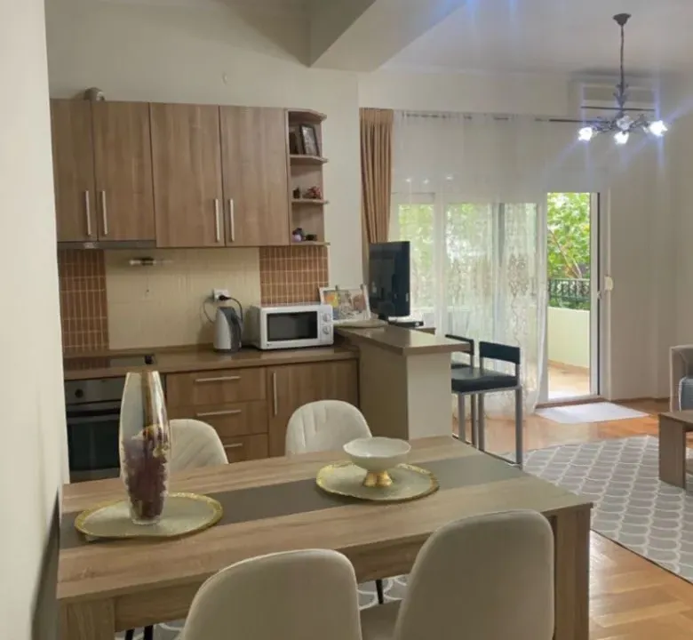 Sale, two bedroom apartment, 64m², Podmaine, Budva