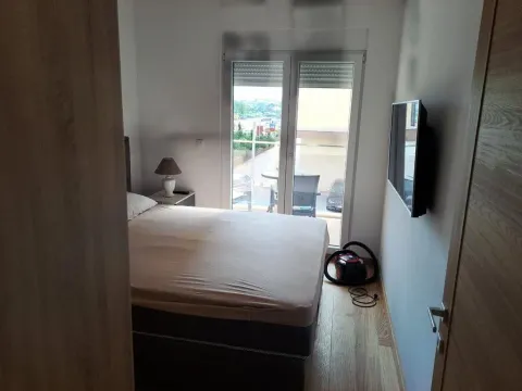 Rent, one bedroom apartment, 50m², City Kvart, Podgorica - image 13