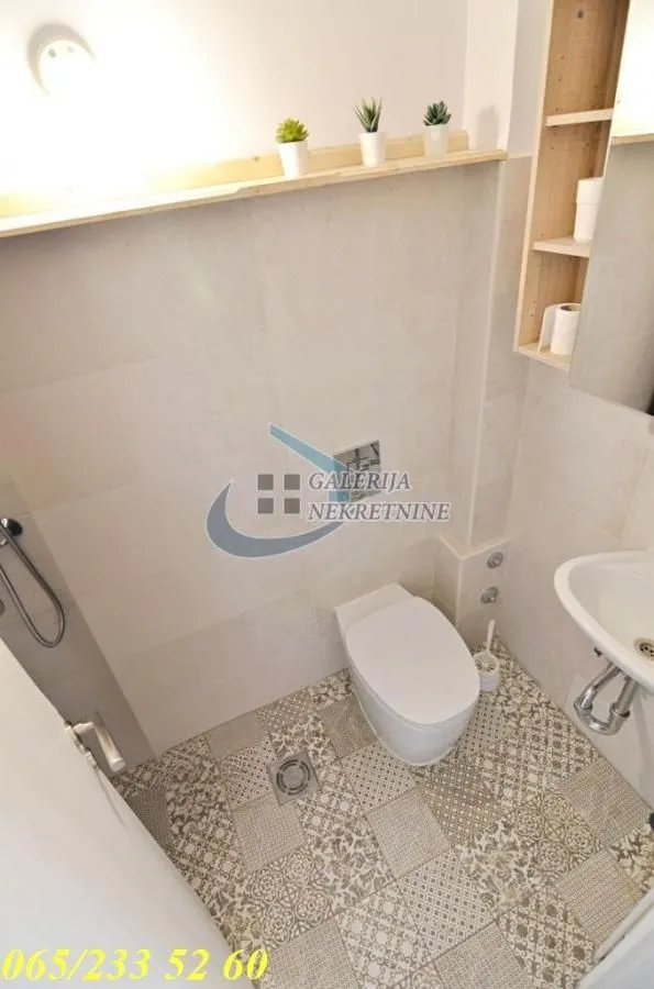 Rent, two bedroom apartment, 45m², Savski Venac, Beograd