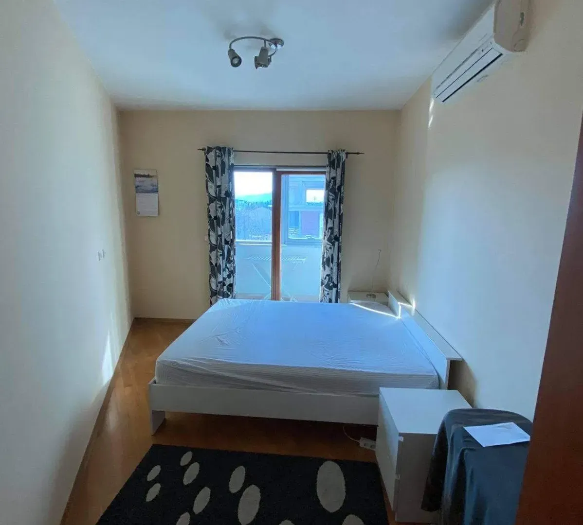 Rent, one bedroom apartment, 50m², Centar, Podgorica