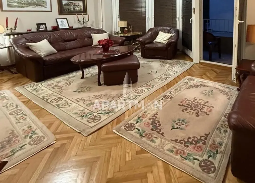 Izdavanje, trosoban stan, 85m², Banovo Brdo, Beograd