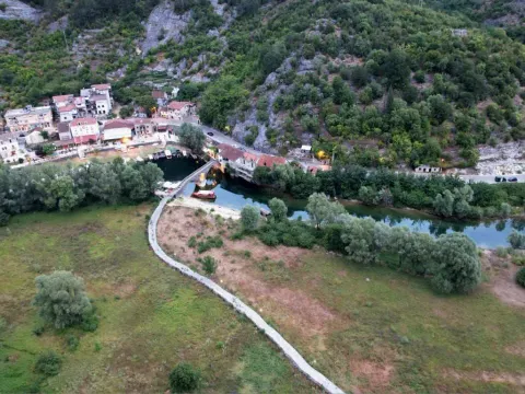 Sale, land lot, 1300m², Cetinje, Crna Gora - image 9
