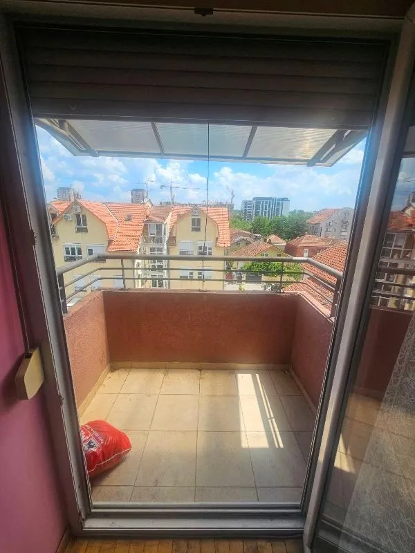 Rent, three bedroom apartment, 70m², Zemun Novi Grad, Zemun Sve Podlokacije