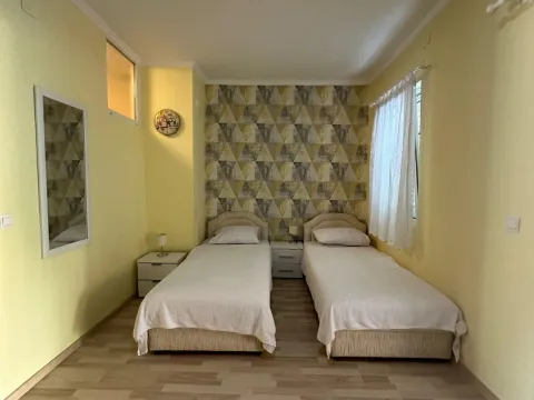 Rent, two bedroom apartment, 75m², Centar, Tivat - image 8