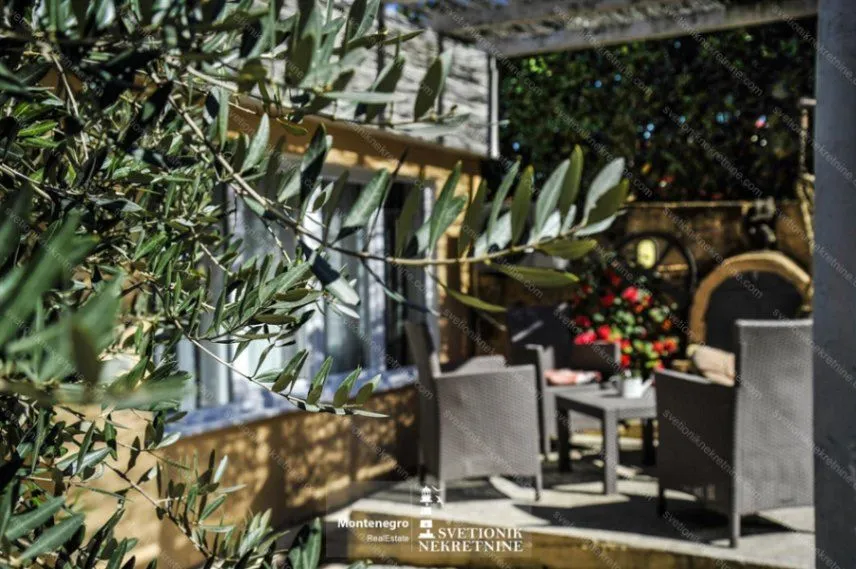 Prodaja, kuća, 187m², Igalo, Herceg Novi