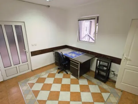 Rent, office space, 50m², Mali Mokri Lug, Zvezdara Sve Podlokacije - image 12