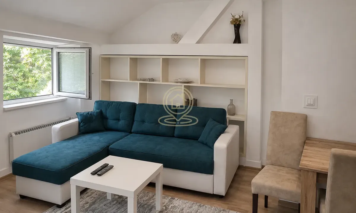 Rent, four bedroom apartment, 65m², Stari Grad, Beograd