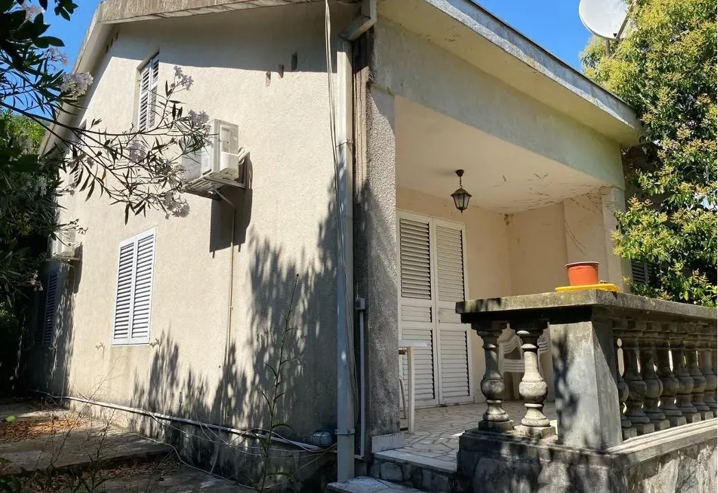 Sale, house, 96m², Đenovići, Herceg Novi
