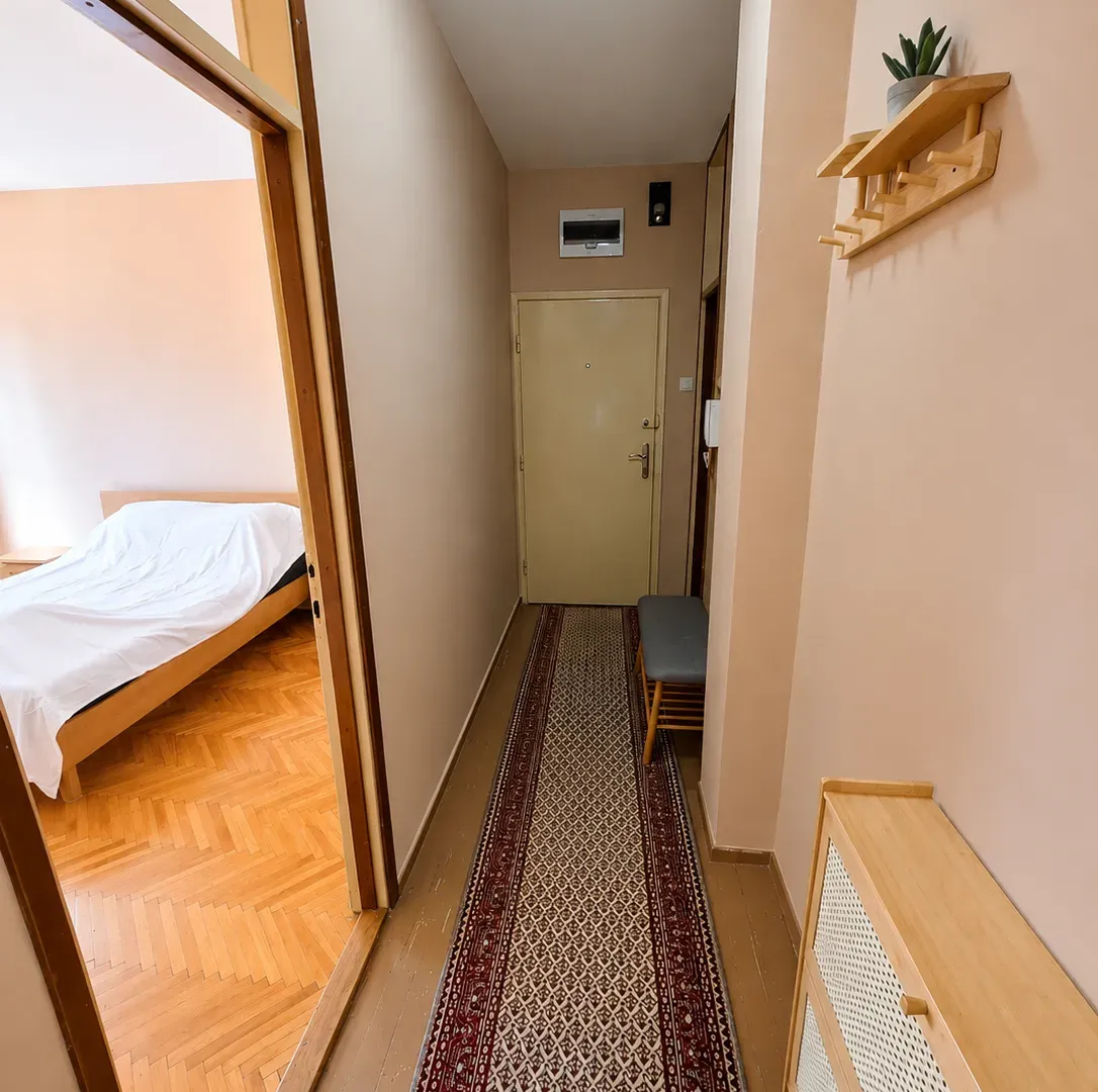 Rent, two bedroom apartment, 65m², Pejton, Podgorica