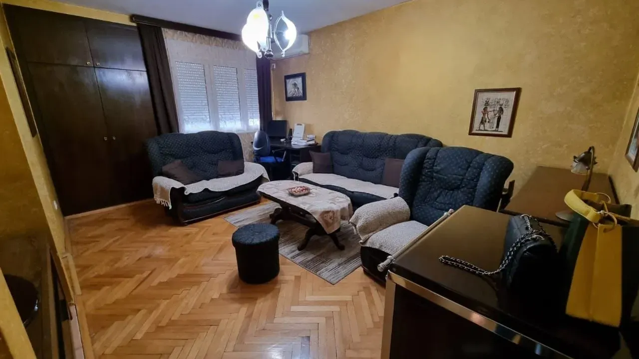 Izdavanje, dvosoban stan, 68m², Zabjelo, Podgorica