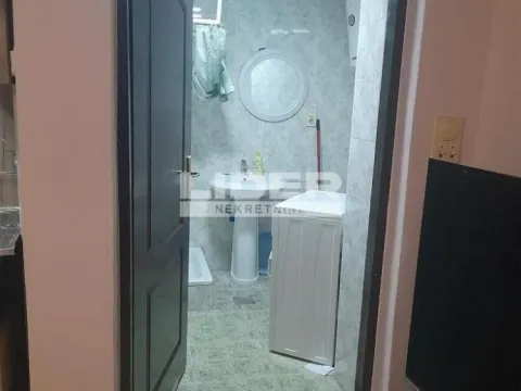 Prodaja, dvosoban stan, 37m², Đeram Pijaca, Beograd - image 4