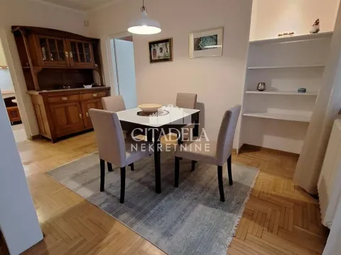 Rent, two bedroom apartment, 60m², Stari Grad, Beograd - image 6