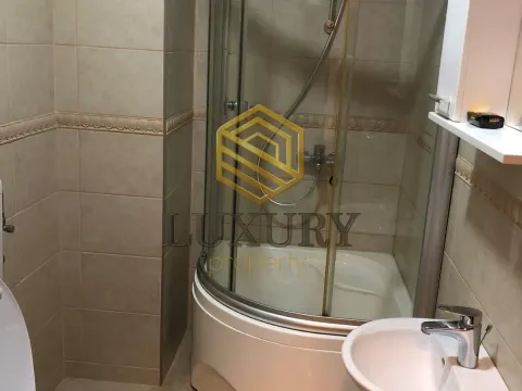 Rent, one bedroom apartment, 52m², 1 maj, Podgorica - image 7