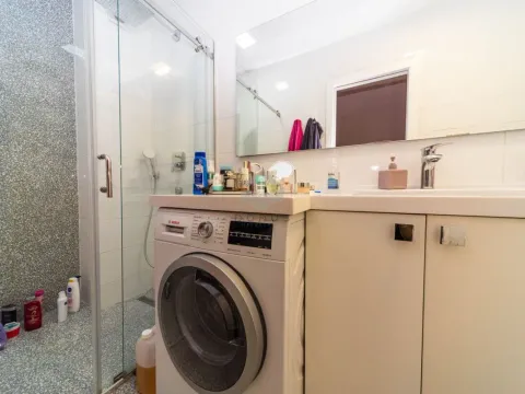 Prodaja, dvosoban stan, 75m², Preko Morače, Podgorica - image 10