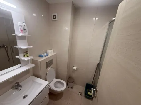 Rent, one bedroom apartment, 45m², Centar, Budva - image 2