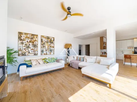 Prodaja, kuća, 220m², Tivat, Crna Gora - image 12
