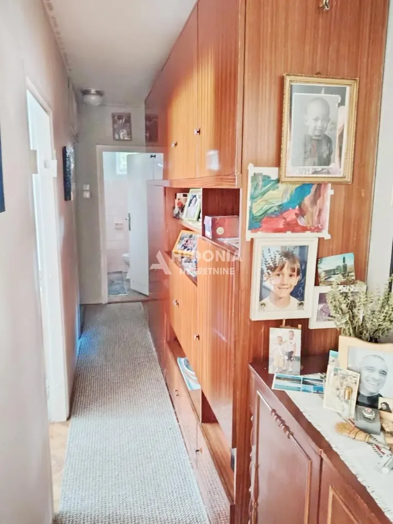 Prodaja, dvosoban stan, 53m², Zemun Kalvarija, Zemun Sve Podlokacije