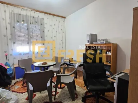 Prodaja, kuća, 115m², Stari Aerodrom, Podgorica - image 8