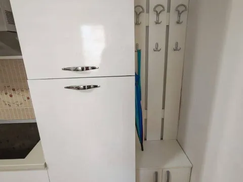 Izdavanje, jednosoban stan, 33m², Mainski Put, Budva - image 6