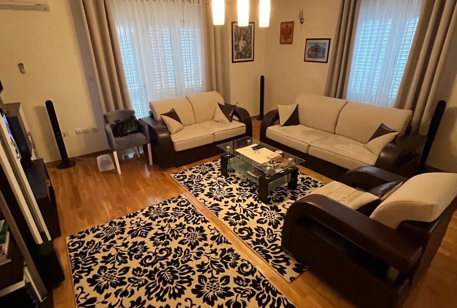 Sale, house, 761m², Tološi, Podgorica