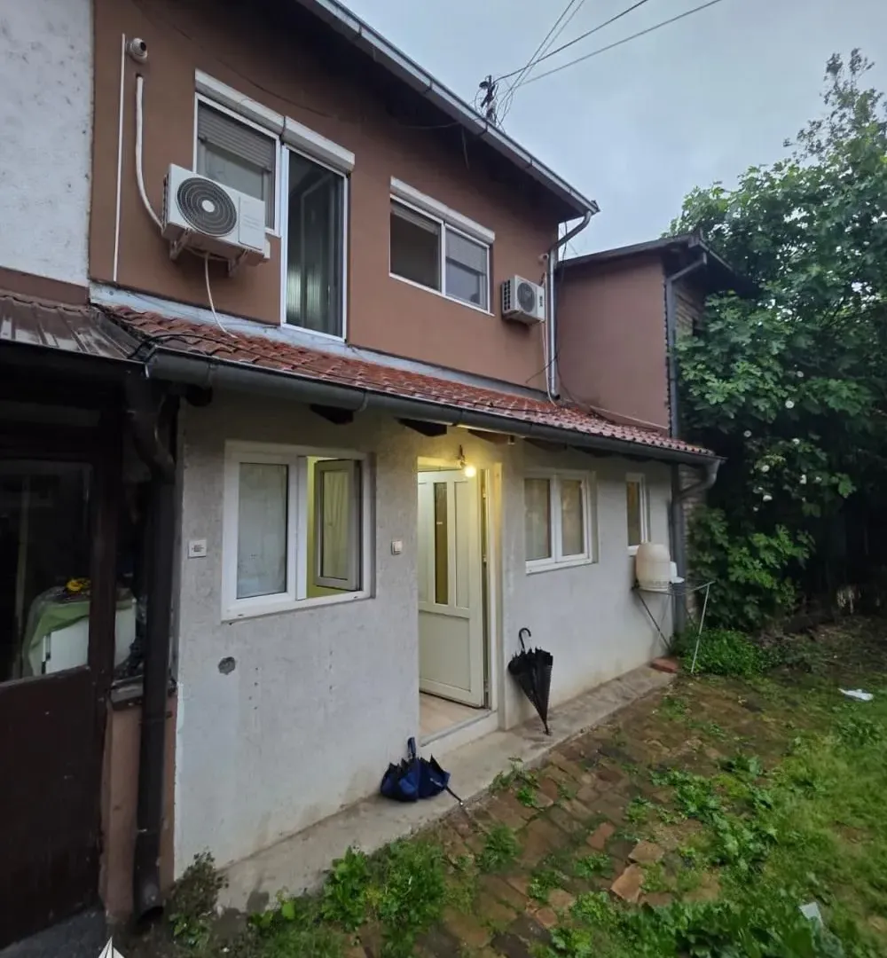 Prodaja, dvosoban stan, 33m², Zemun Sve Podlokacije, Beograd