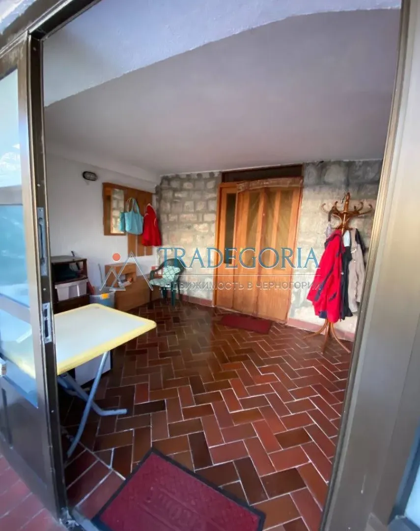 Prodaja, dvosoban stan, 104m², Pržno, Budva