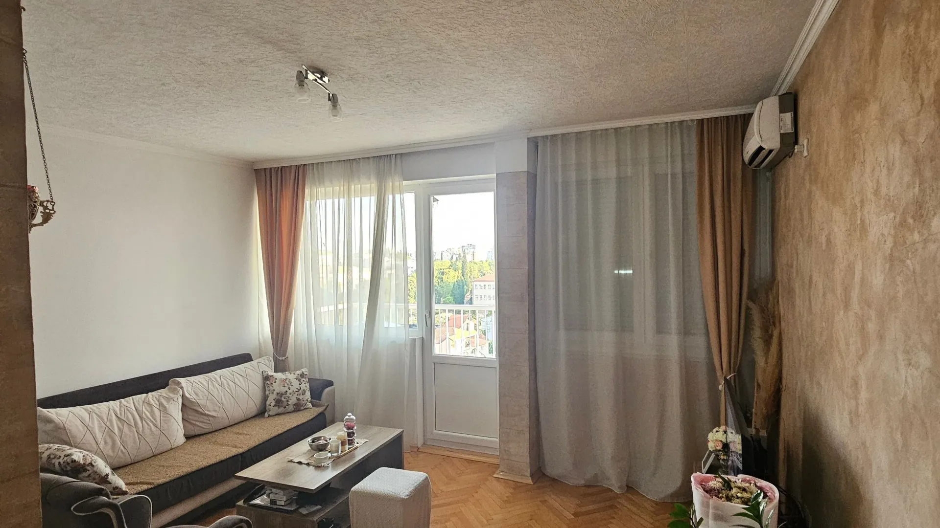 Prodaja, jednosoban stan, 48m², Pejton, Podgorica