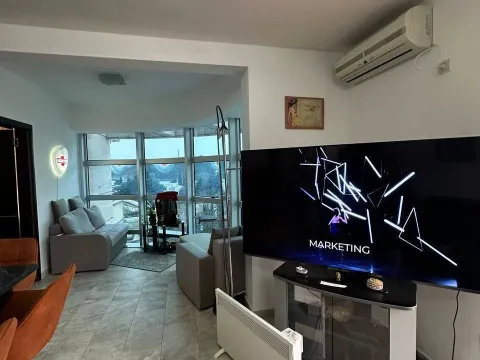 Sale, two bedroom apartment, 71m², Bečići, Budva - image 5