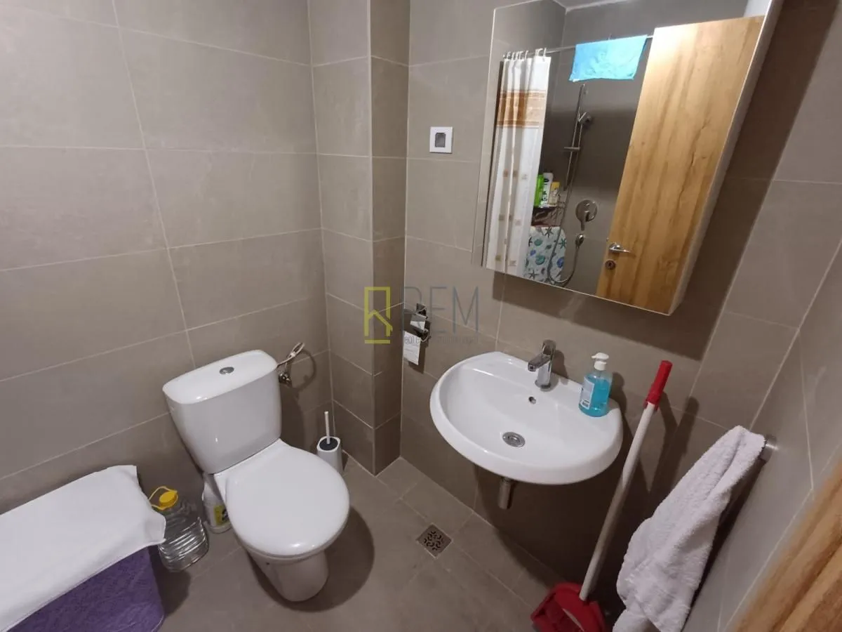 Prodaja, jednosoban stan, 43m², Stari Aerodrom, Podgorica