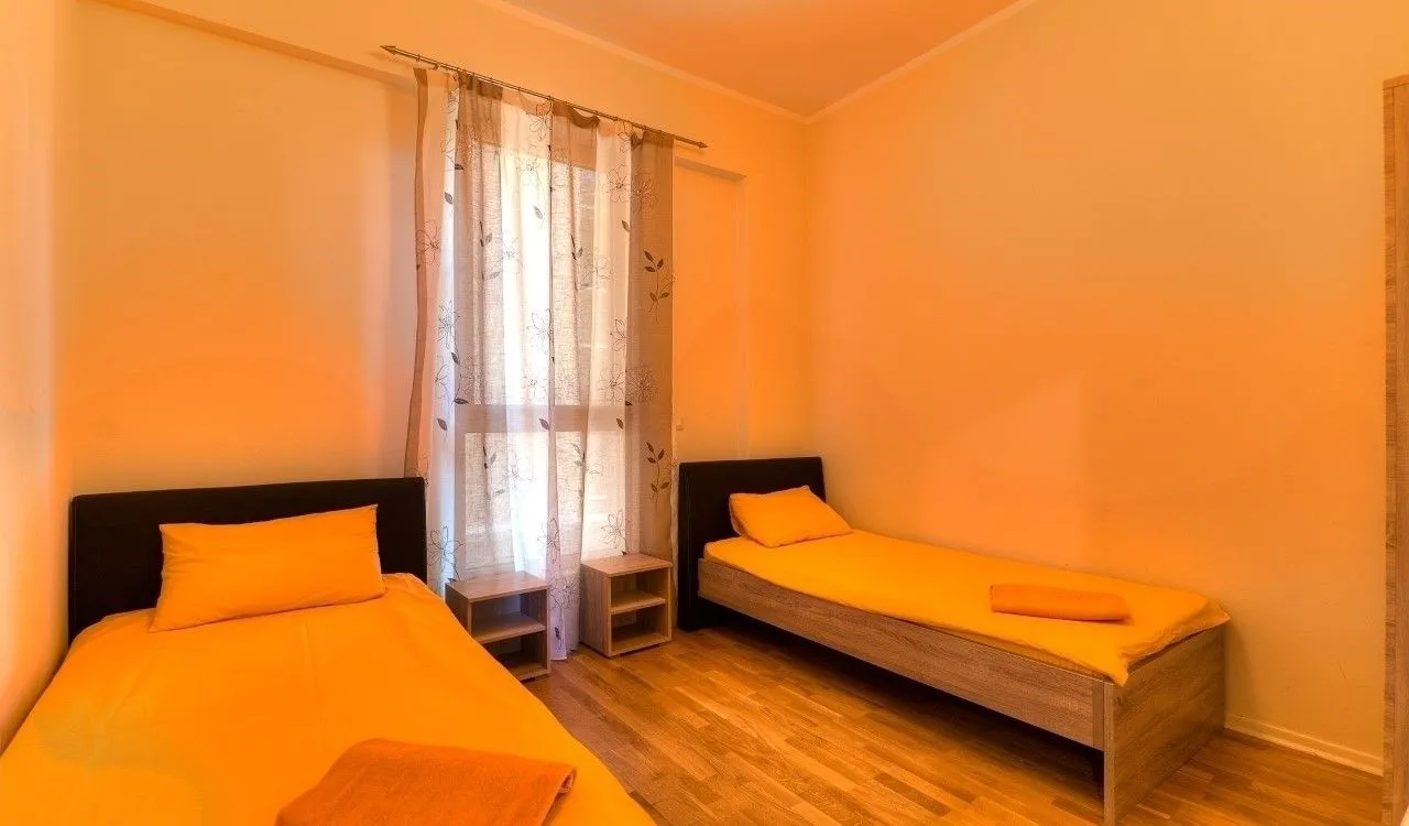 Prodaja, dvosoban stan, 83m², Zavala, Budva