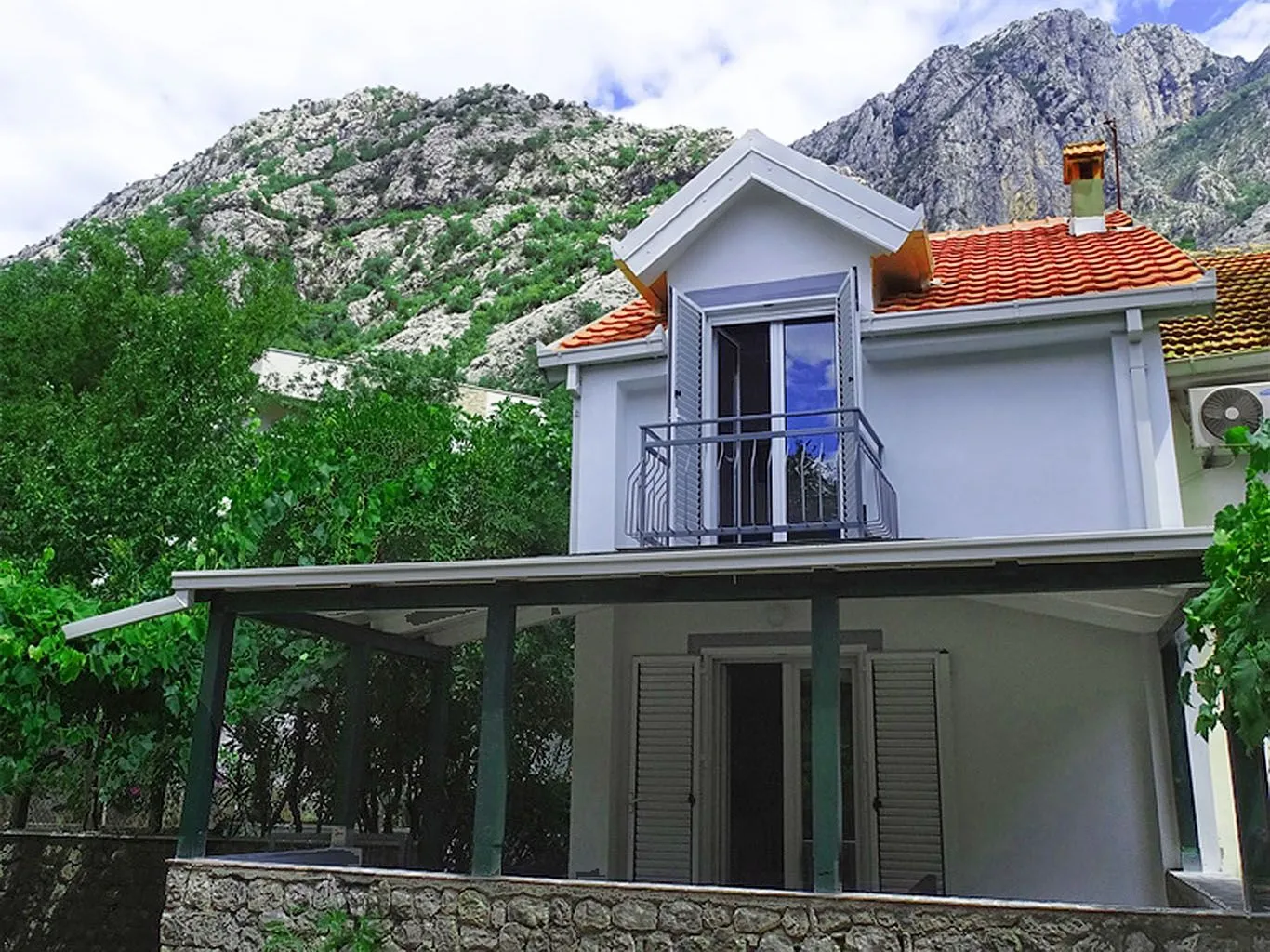 Sale, house, 79m², Orahovac, Kotor