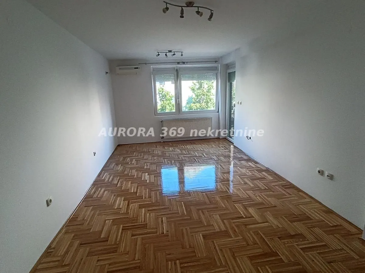 Prodaja, dvosoban stan, 59m², Nova Detelinara, Novi Sad Sve Podlokacije