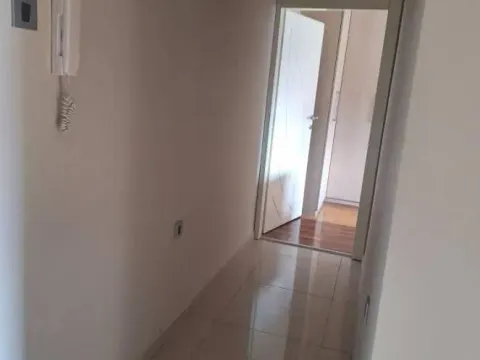 Izdavanje, dvosoban stan, 45m², Centar, Niš - image 8